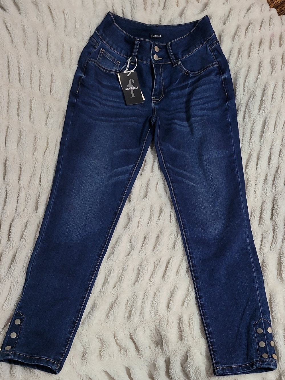 Flamingals Mid-Rise Dark Blue Cropped Skinny Jeans, Super Cute Button Detail